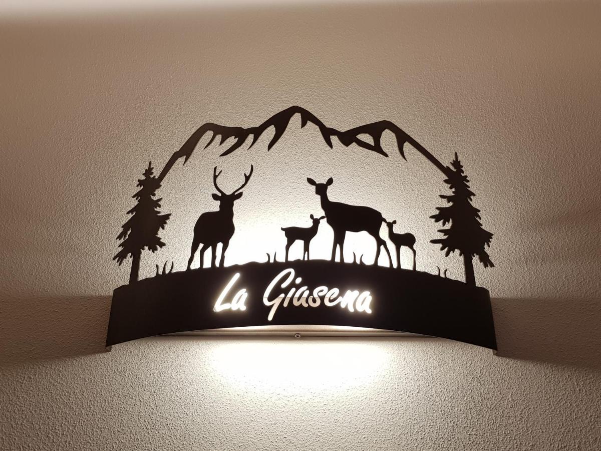 Agriturismo La Giasena Ponte nell'Alpi Luaran gambar
