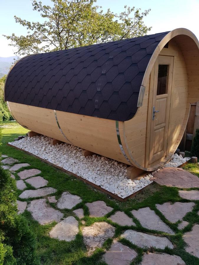 Agriturismo La Giasena Ponte nell'Alpi Luaran gambar