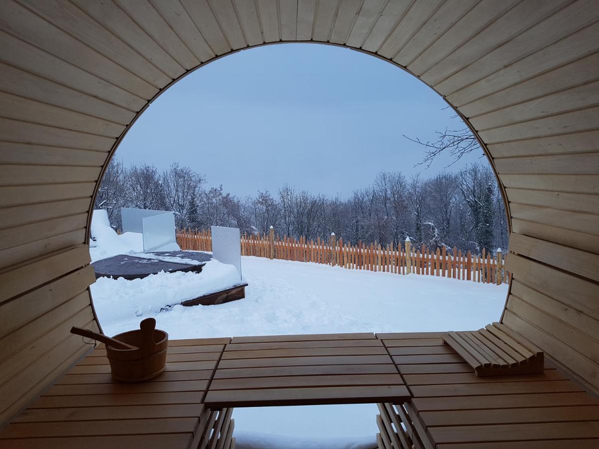 Agriturismo La Giasena Ponte nell'Alpi Luaran gambar